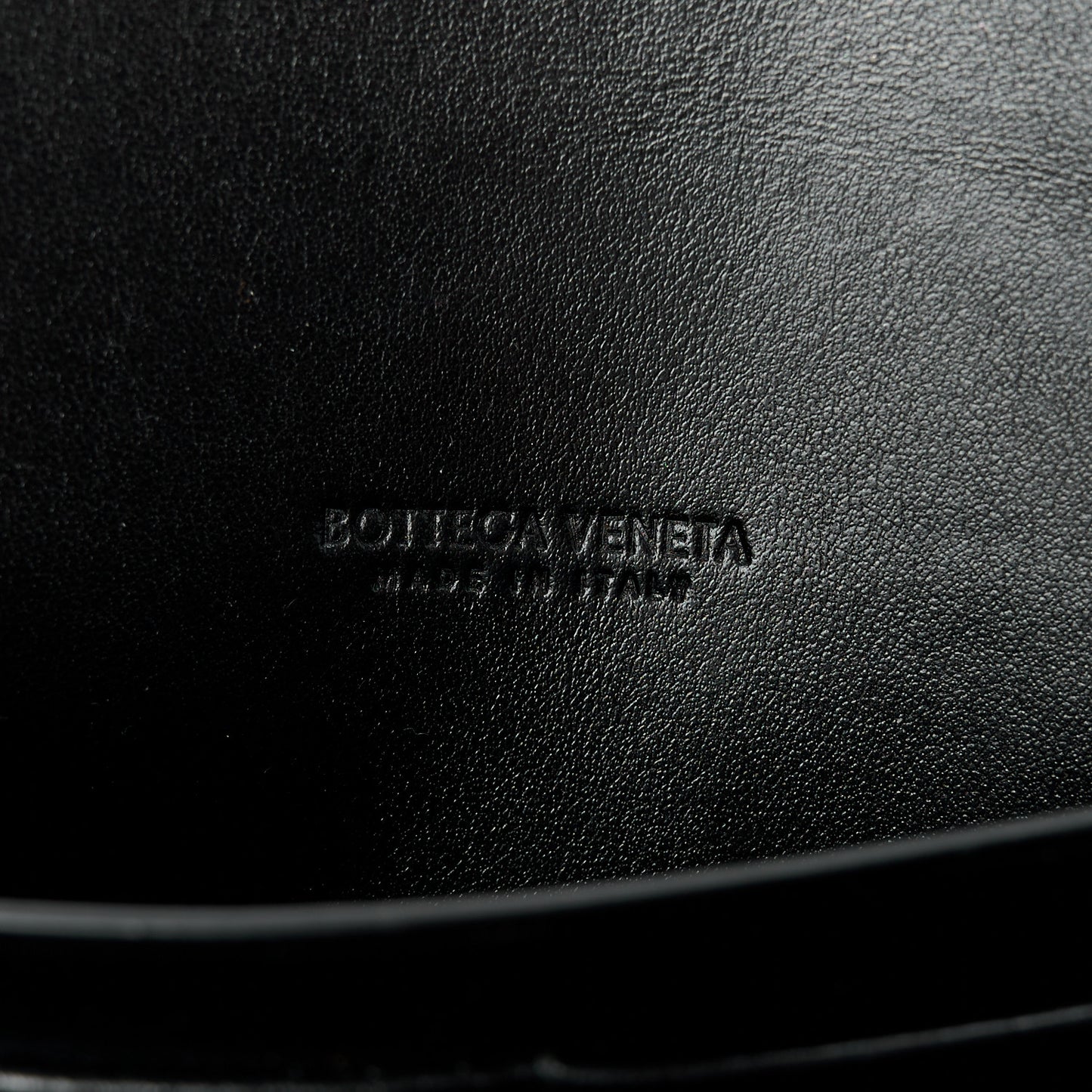 Nappa Intrecciato Long Andiamo Top Handle Clutch Black