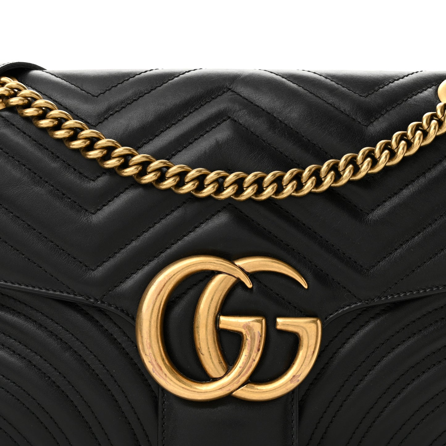 Calfskin Matelasse Medium GG Marmont Shoulder Bag Black