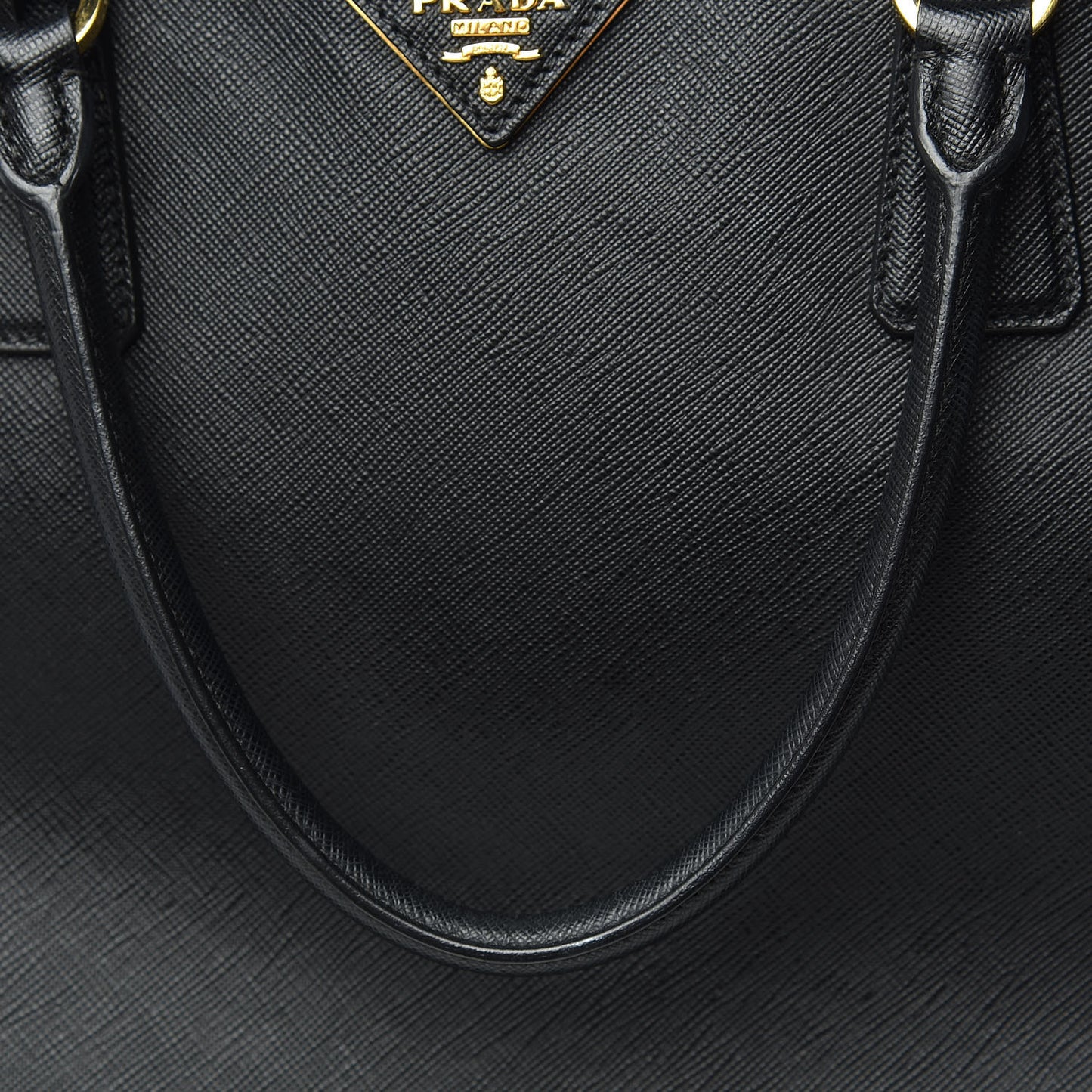 Saffiano Lux Extra Large Galleria Double Zip Tote Black