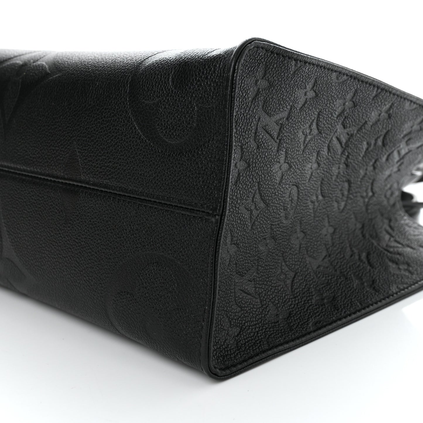Empreinte Monogram Giant Onthego MM Black