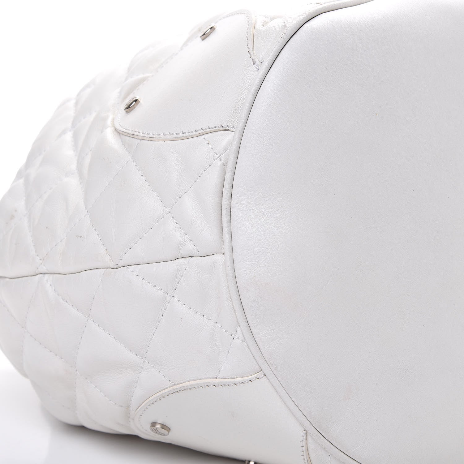 Burberry Calfskin Quilted Bucket Shoulder Bag White 9 of 18