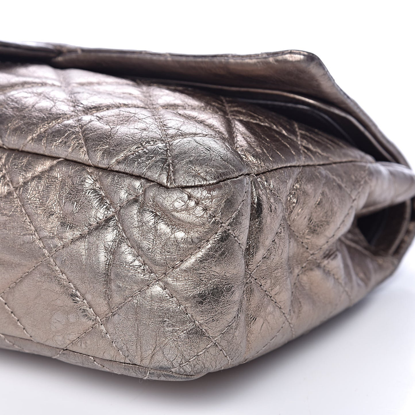 Metallic Aged Calfskin Quilted 2.55 Reissue 227 Flap Dark Silver