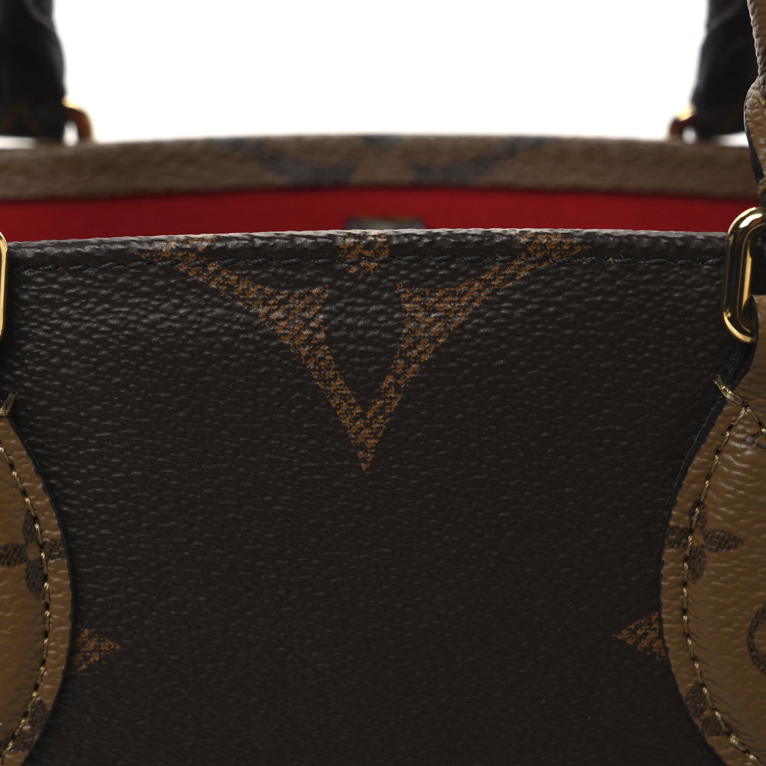 Louis Vuitton Reverse Monogram Giant Onthego PM 7 of 9