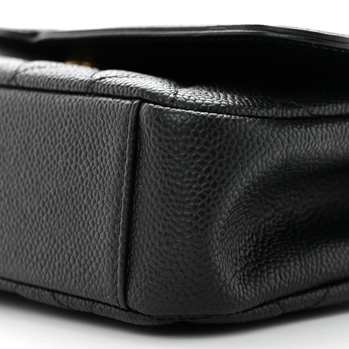 Caviar Quilted Small CC Filigree Flap Black