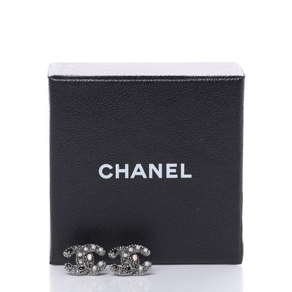 Chanel Pearl Crystal Enamel CC Earrings Ruthenium 5 of 5