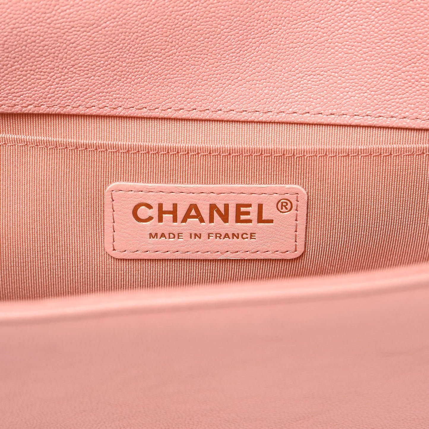 Caviar Quilted Medium Boy Flap Light Pink
