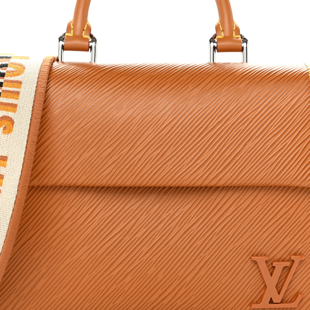 Louis Vuitton Epi Cluny Mini Gold Honey 6 of 9