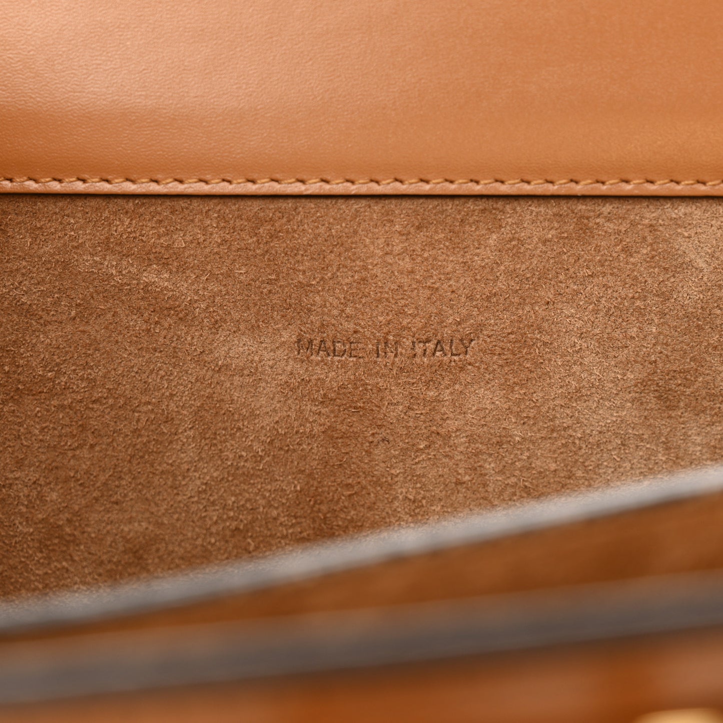 Vitello King Luxor Fendi Touch Shoulder Bag Caramello