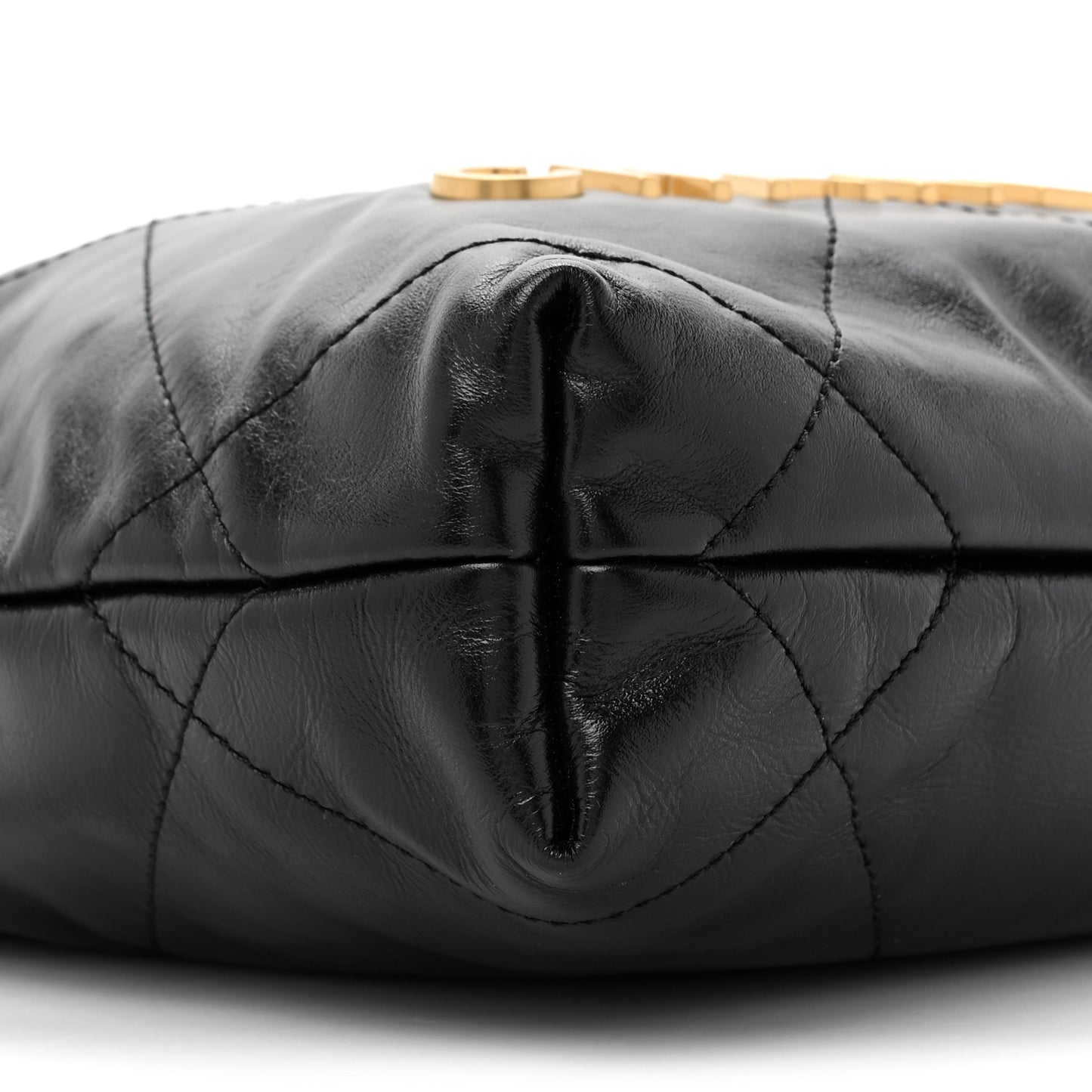 Shiny Calfskin Quilted Mini Chanel 22 Black