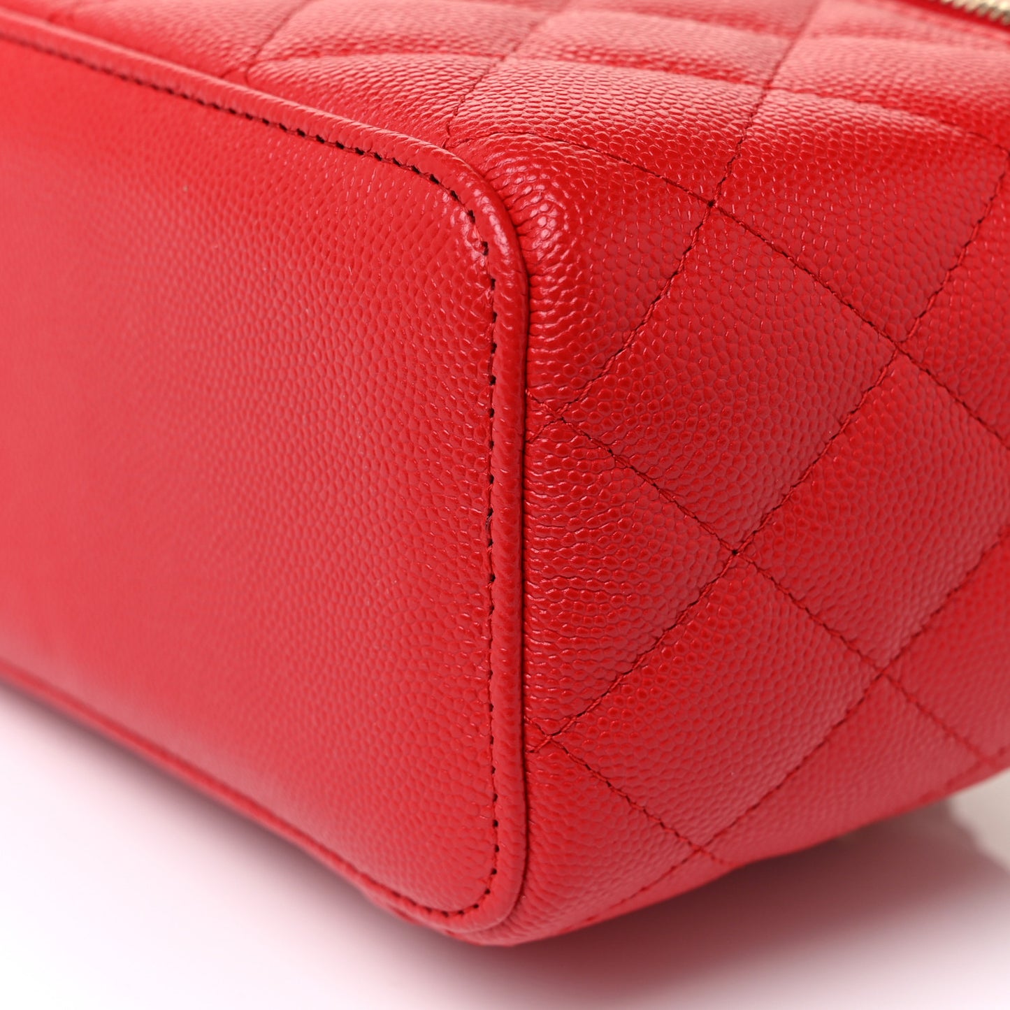 Caviar Quilted Small Vanity Case With Chain Red