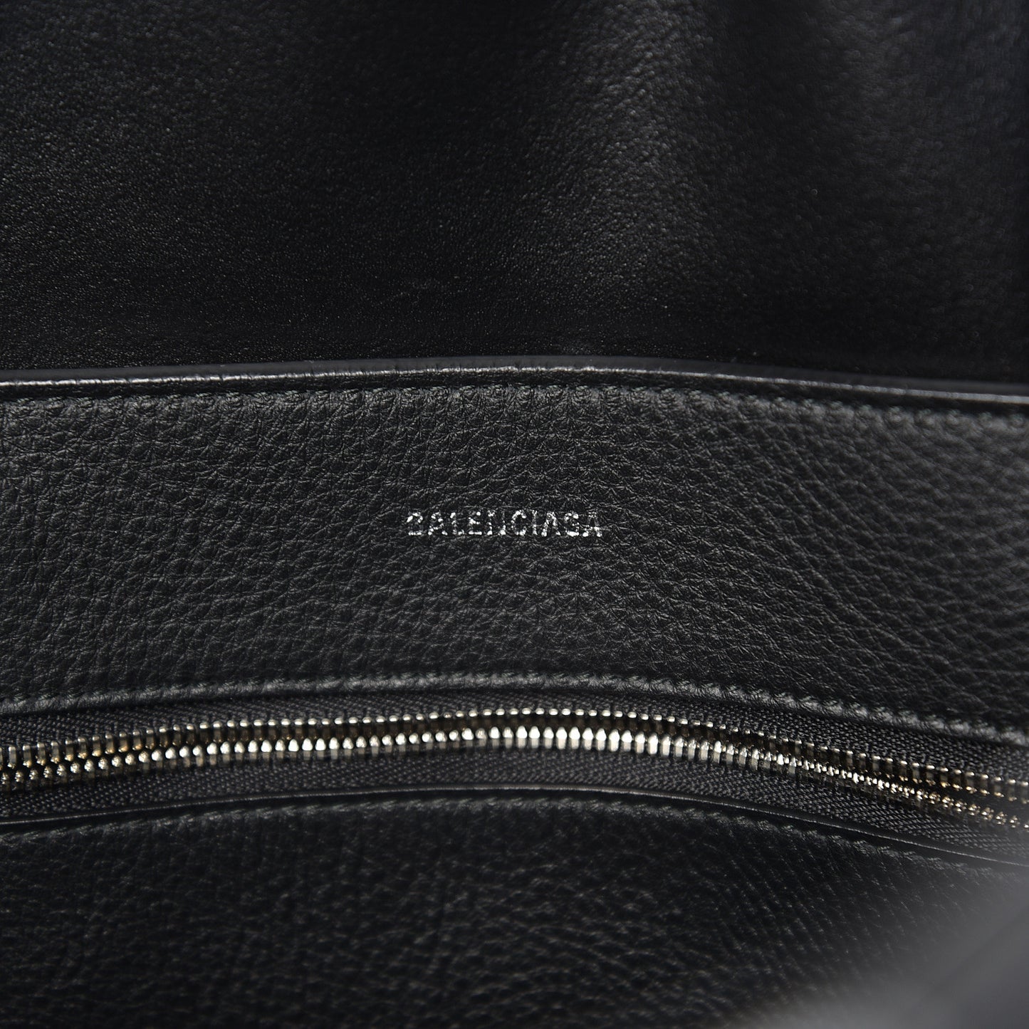 Pebbled Calfskin Small Everyday Tote Black