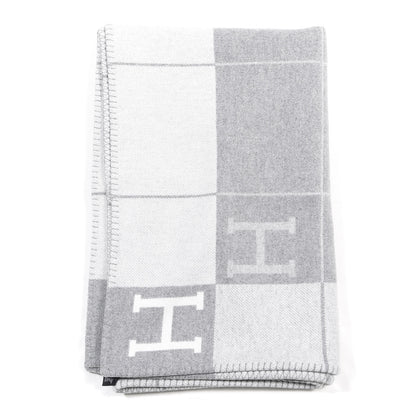 Hermes Wool Cashmere Avalon III Blanket Ecru Gris Clair 3 of 6