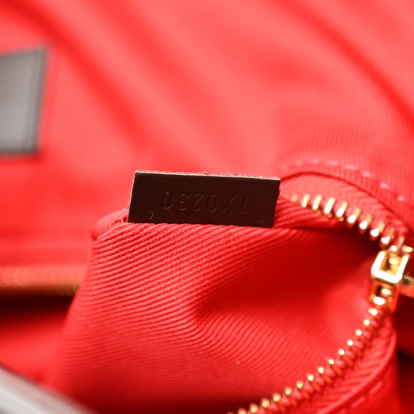 Damier Ebene Graceful MM