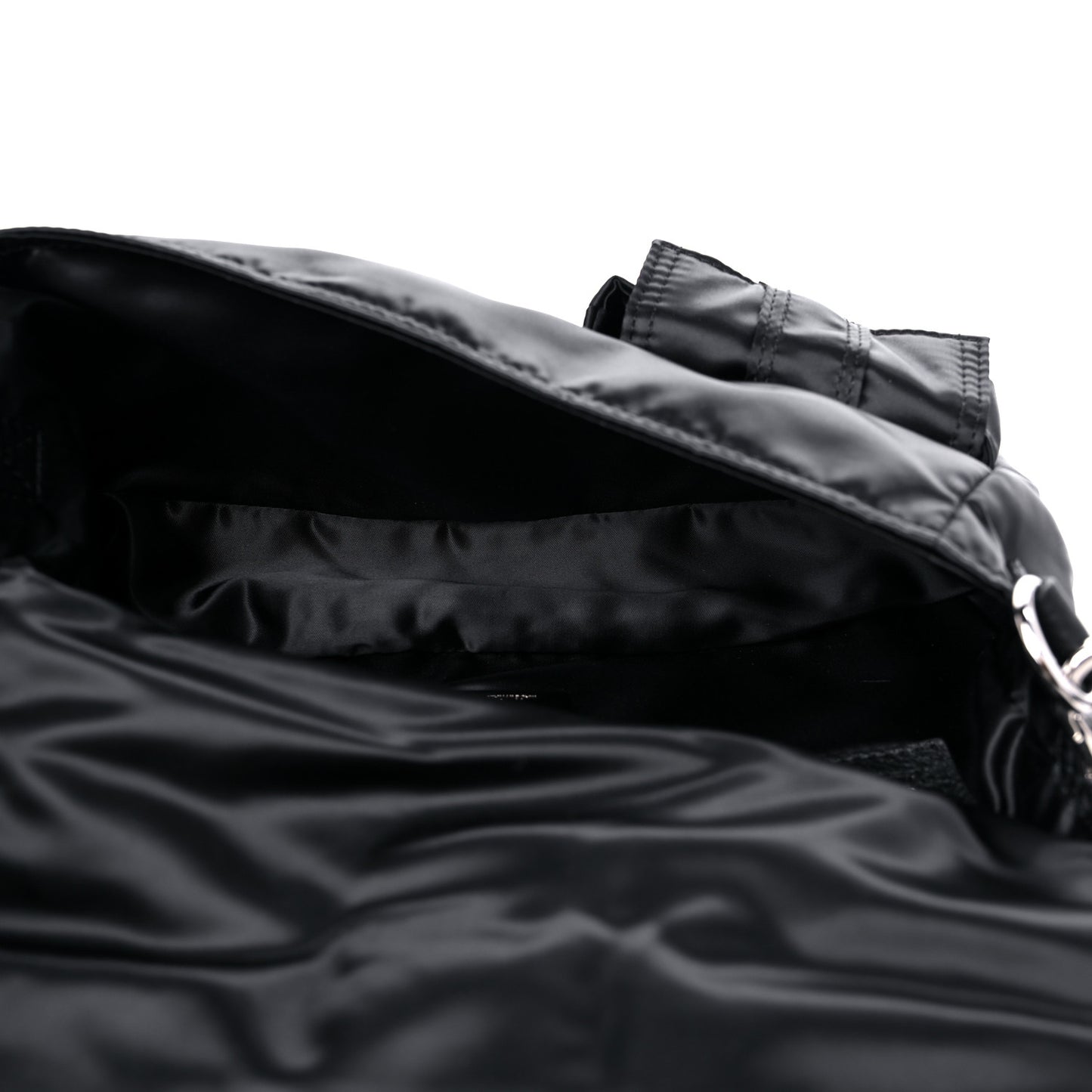 Econyl Cuoio Romano Multipocket Baguette Black