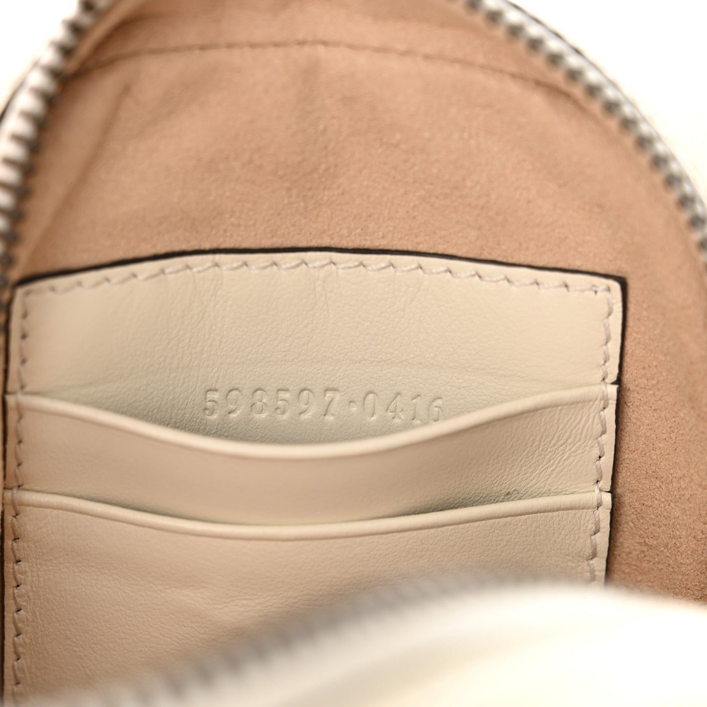 Calfskin Matelasse Mini GG Marmont Crossbody Bag White