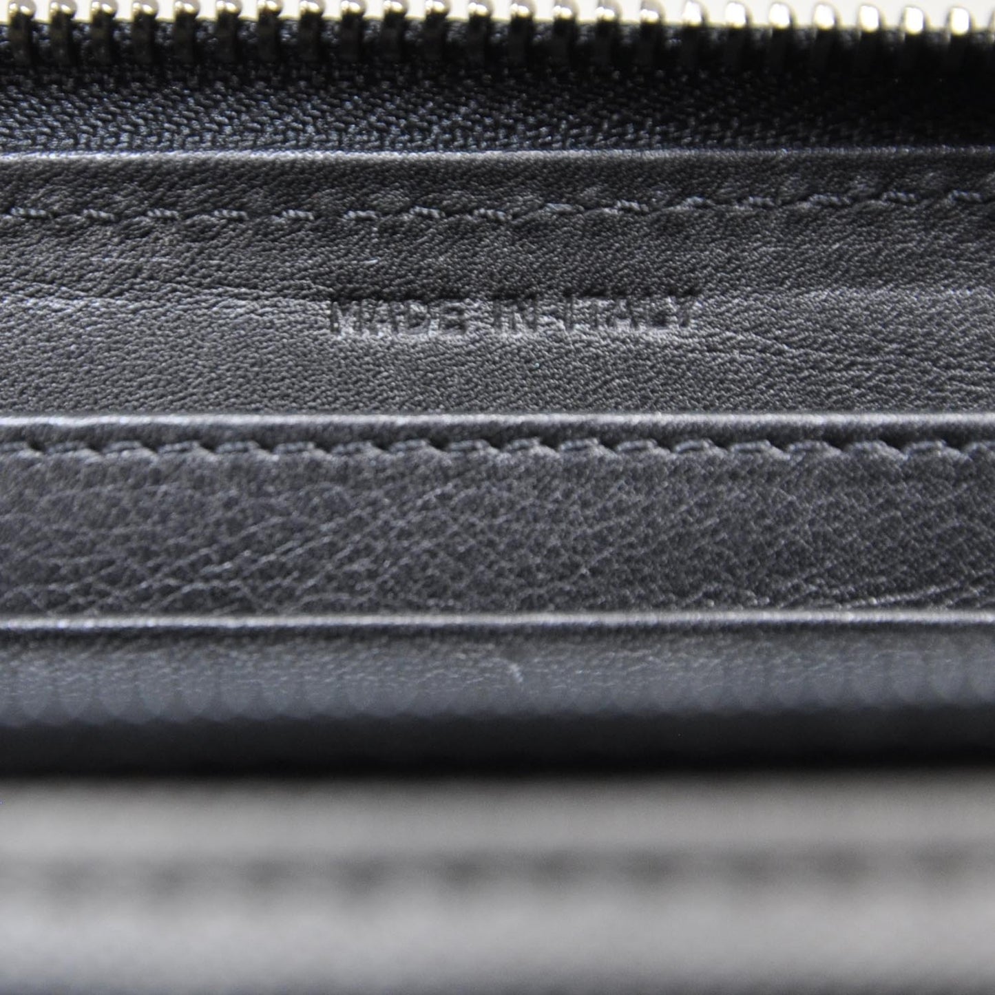 Patent Leather Knot Wallet Black