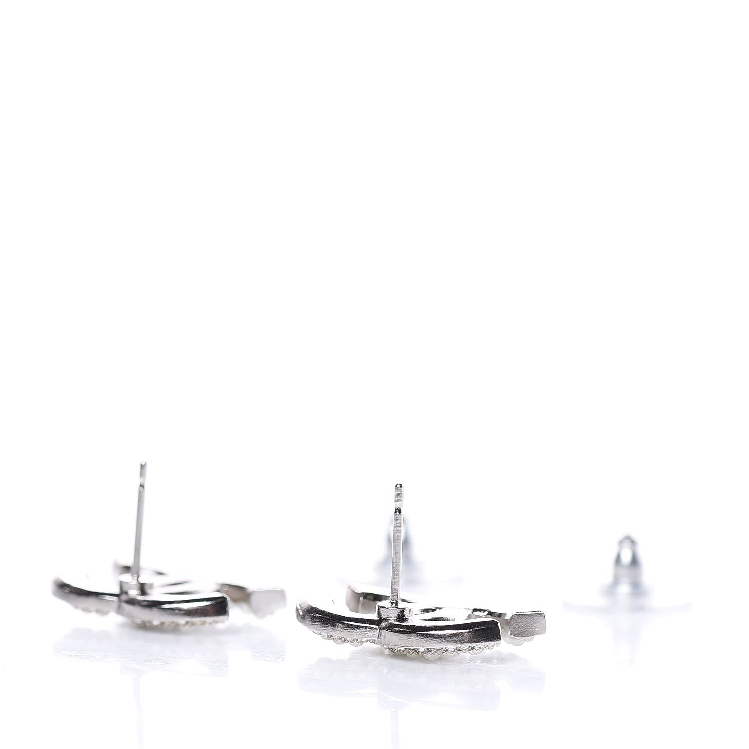 Chanel Pearl Crystal CC Snow Palace Earrings Silver 4 of 5