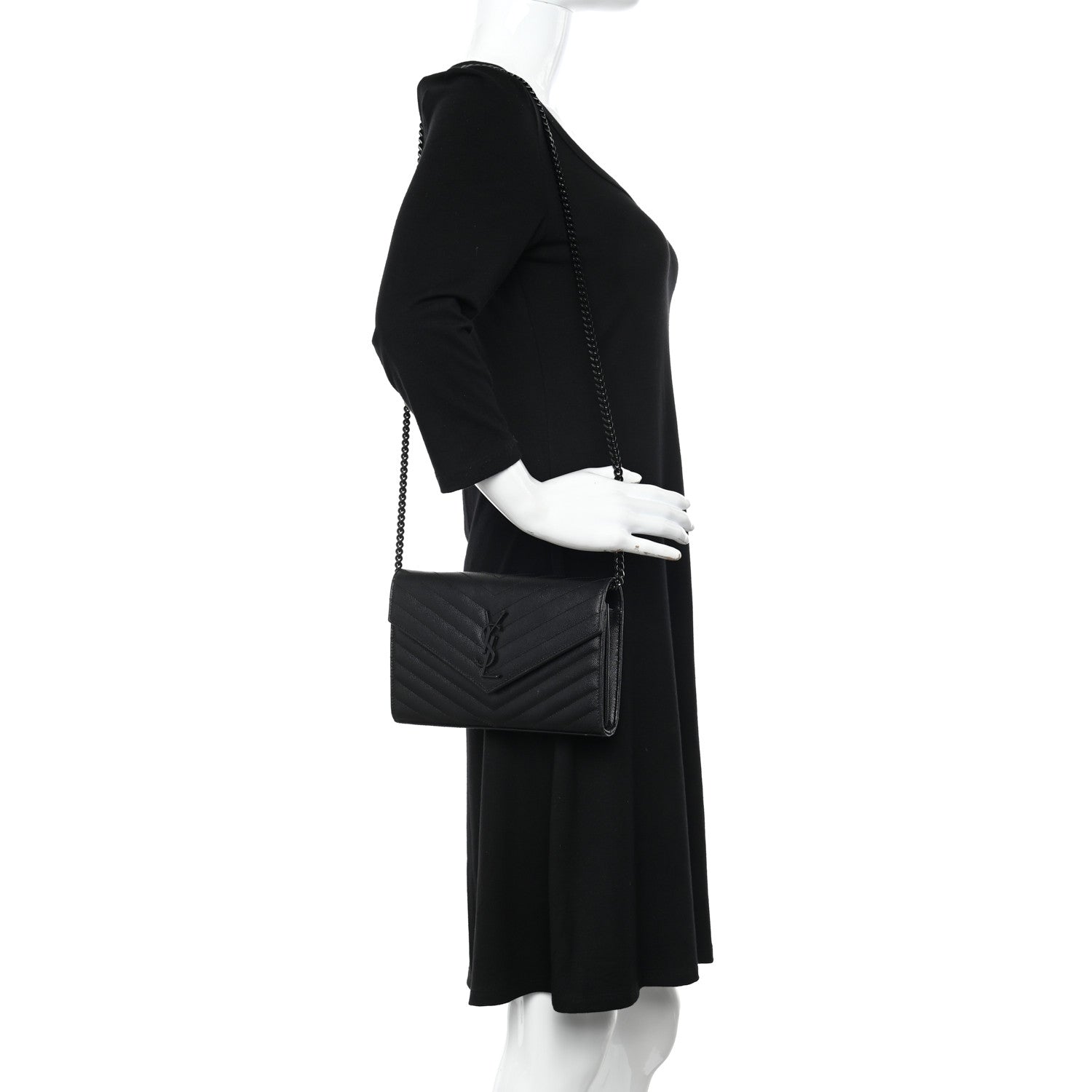 Saint Laurent Grain De Poudre Matelasse Chevron Monogram Monochrome Chain Wallet Black 2 of 10