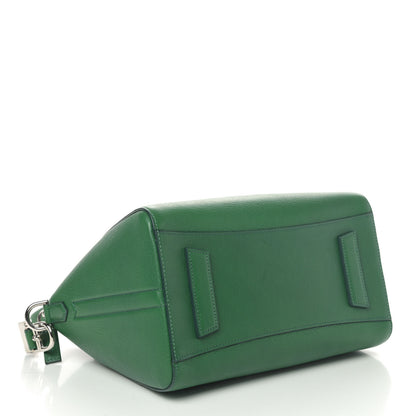 Givenchy Sugar Goatskin Small Antigona Emerald 3 of 6