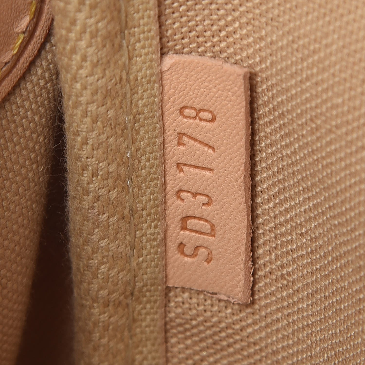 Louis Vuitton Damier Azur Favorite MM 10 of 11