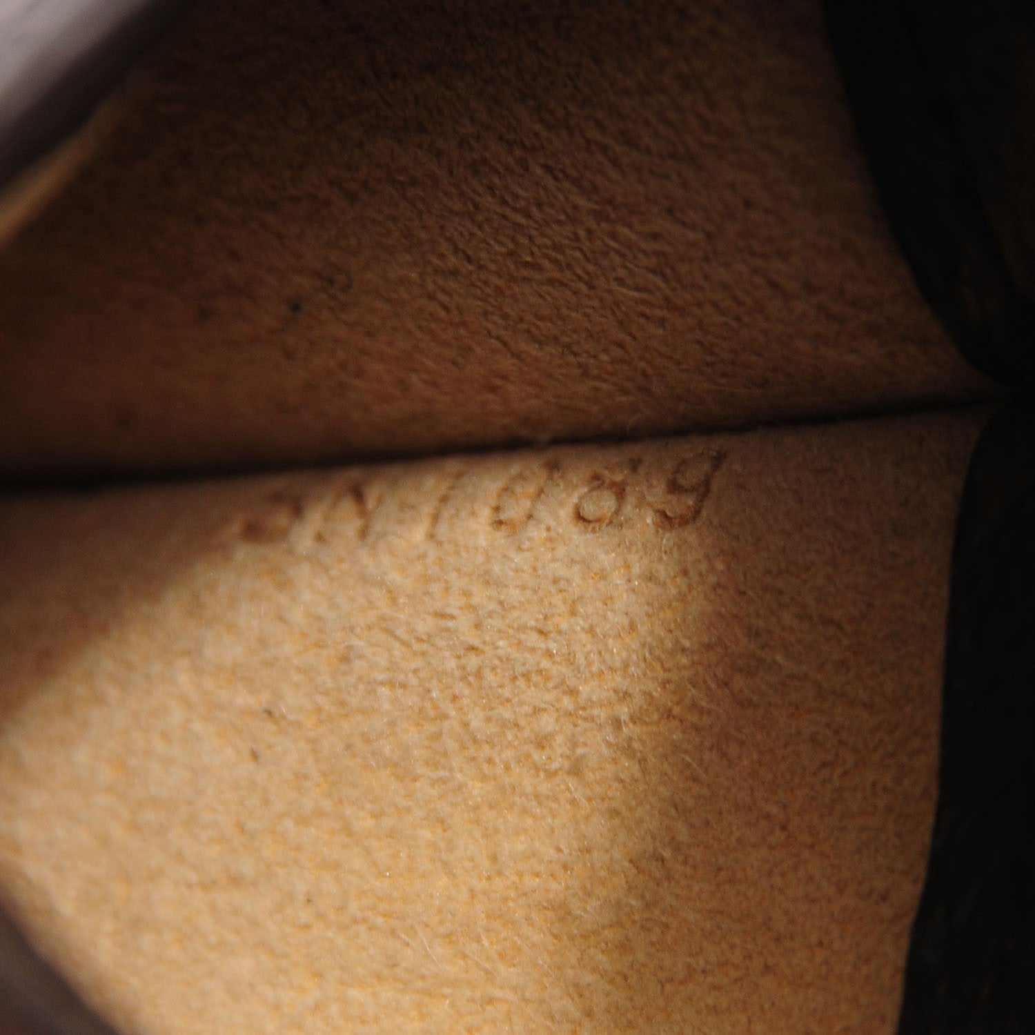Louis Vuitton Monogram Sunglasses Case MM 6 of 6