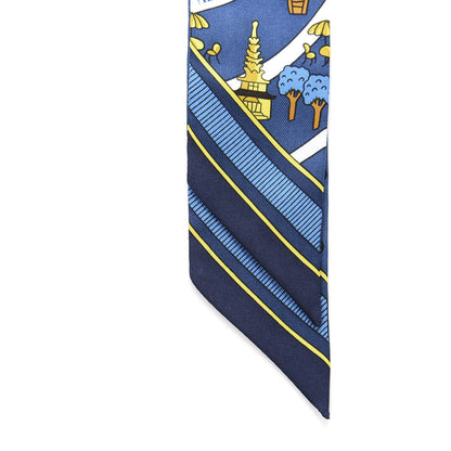 Hermes Silk Les Nouveaux Amoureux Twilly Bleu Moyen White 2 of 4