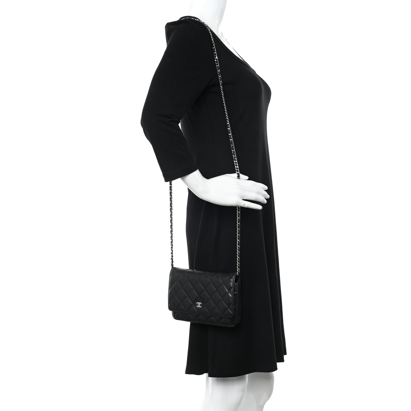 Lambskin Quilted Wallet On Chain WOC Black