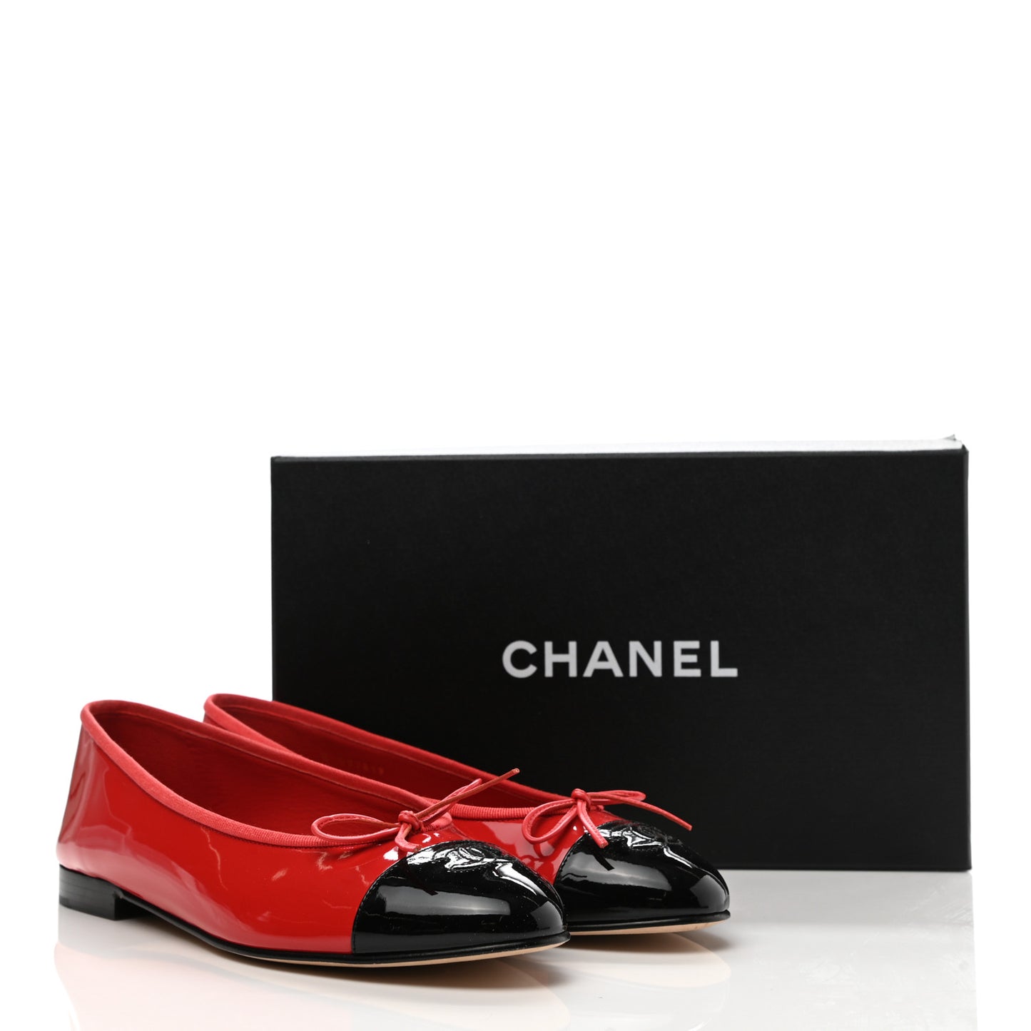 Patent Calfskin CC Cap Toe Ballerina Flats 40.5 Red Black
