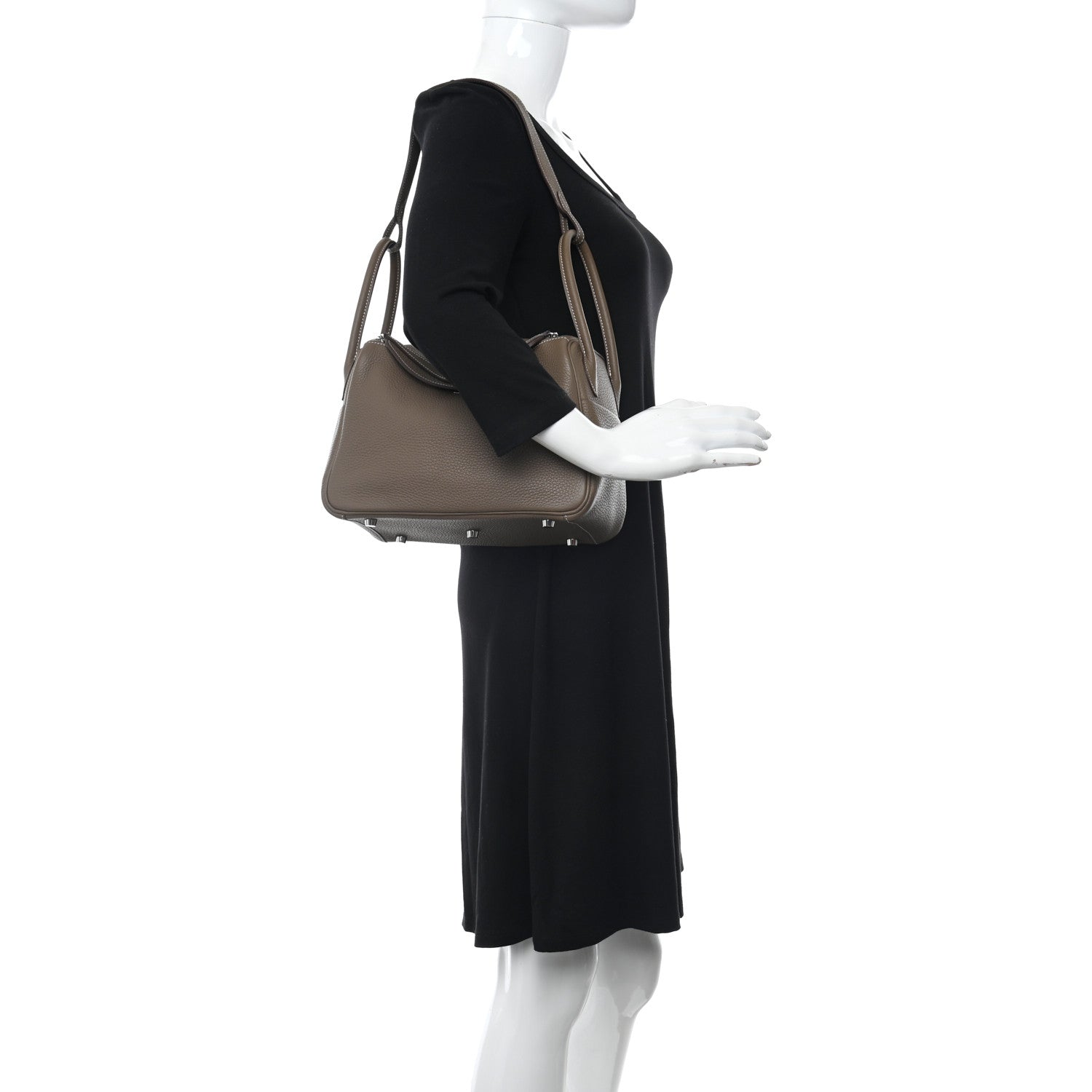 Hermes Taurillon Clemence Lindy 26 Etoupe 2 of 13