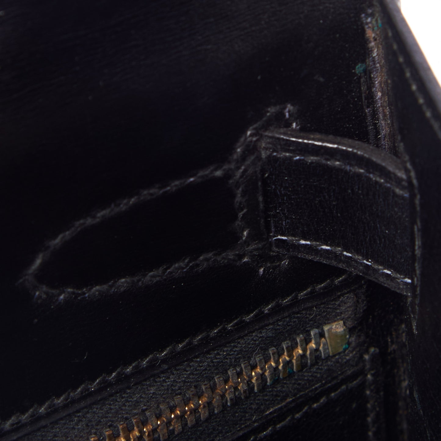 Box Kelly Sellier 28 Black