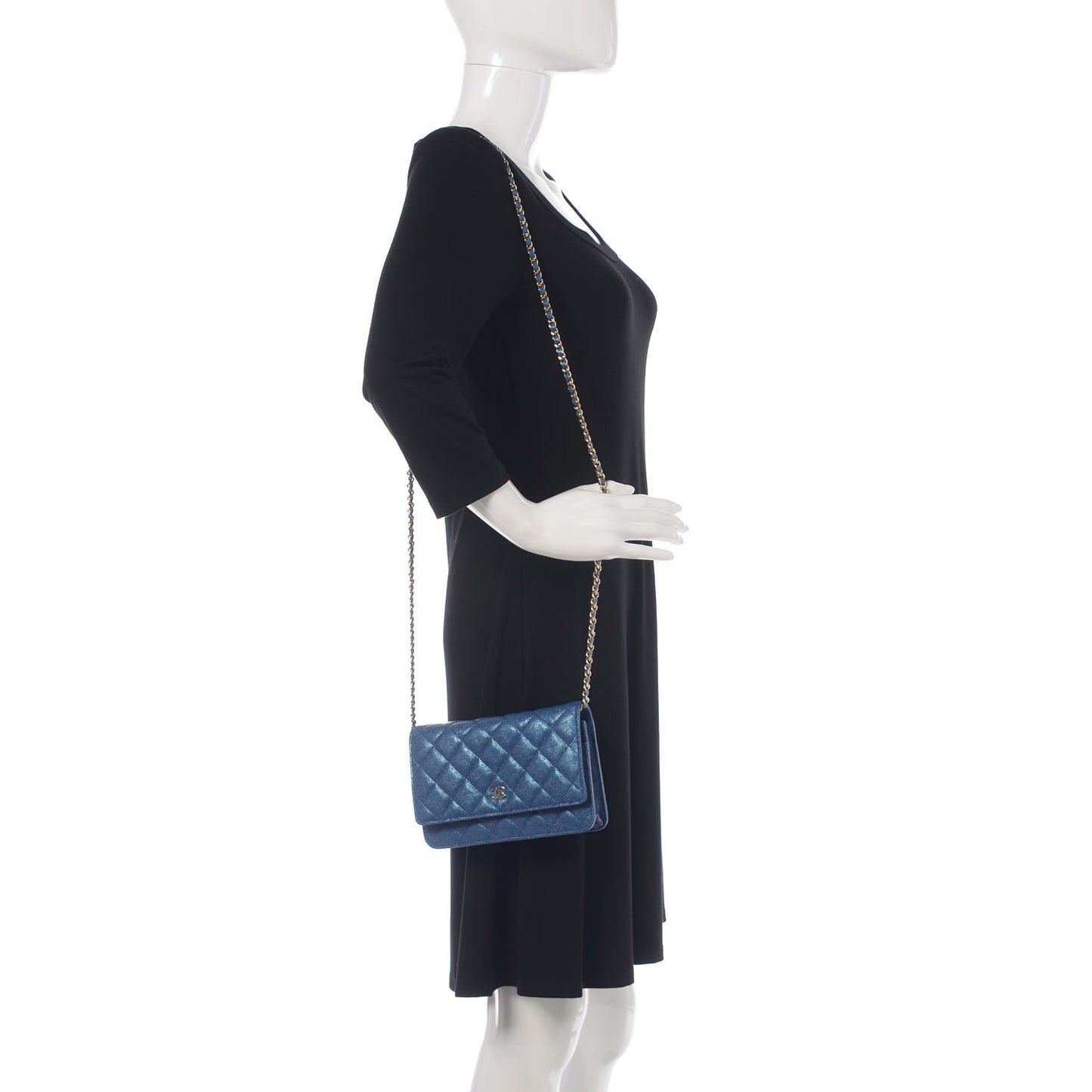Iridescent Caviar Quilted Wallet On Chain WOC Dark Blue