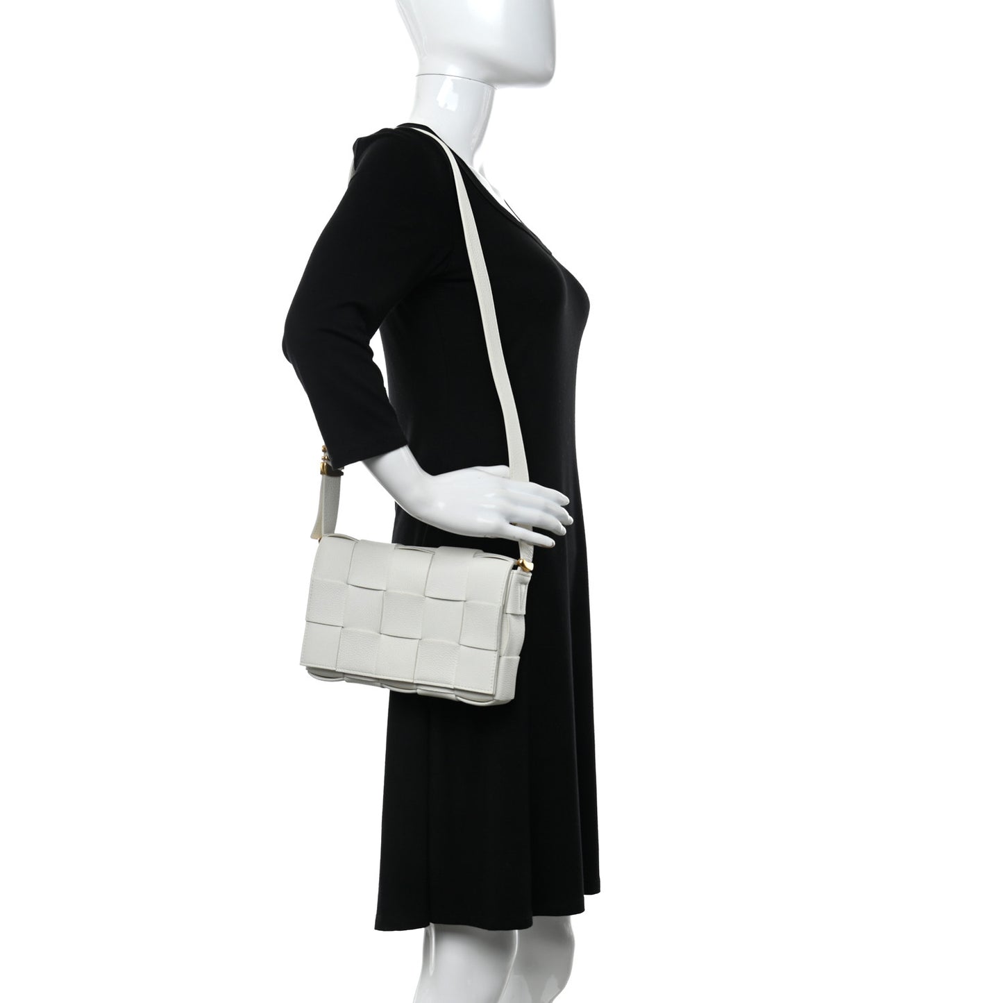 Grained Calfskin Maxi Intrecciato Cassette Crossbody Bag White