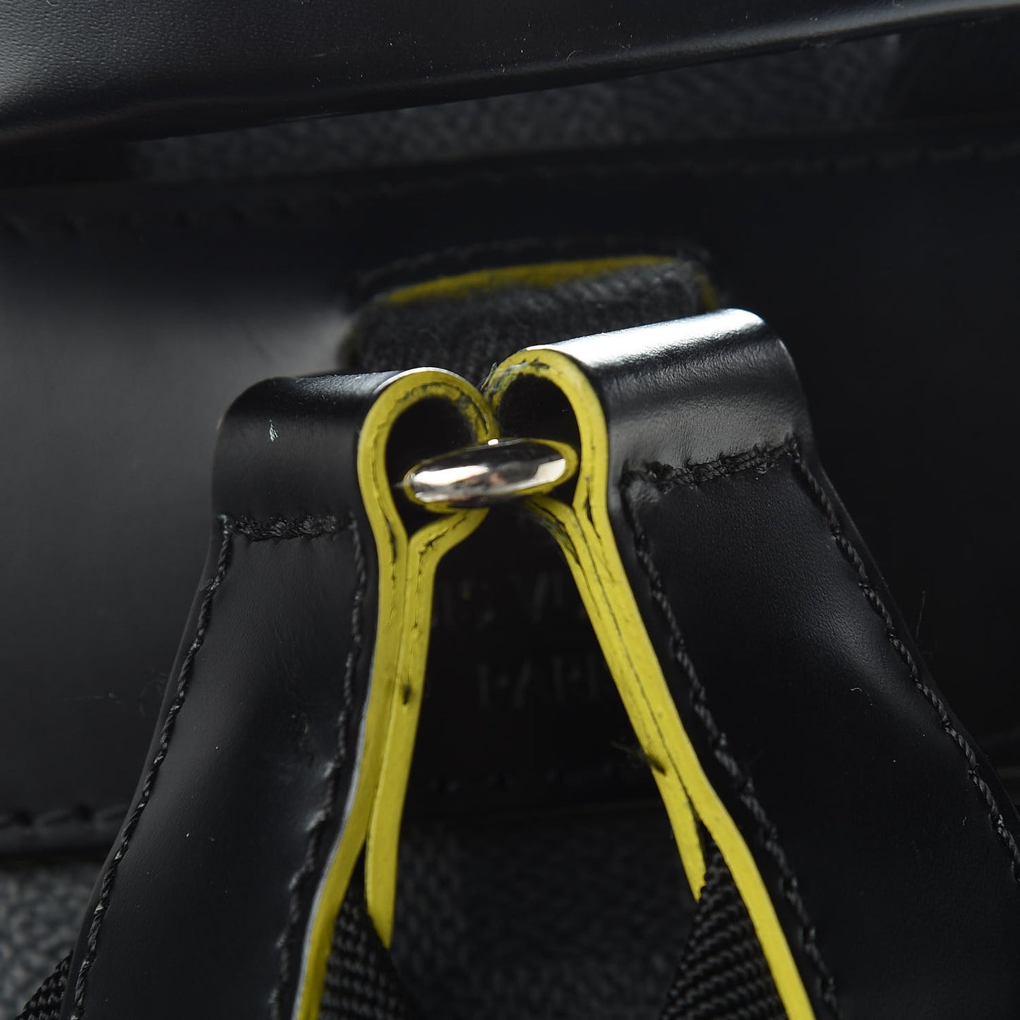 Damier Graphite Christopher PM Green