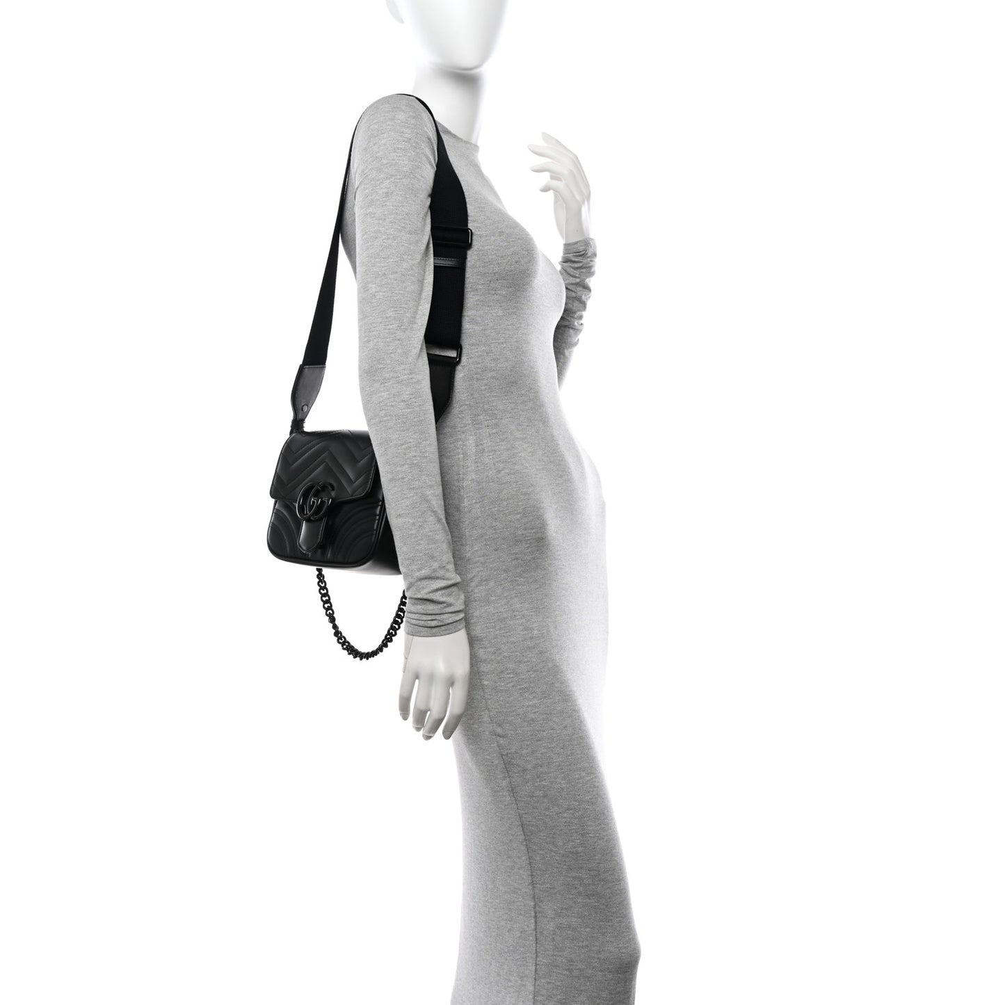 Calfskin Matelasse Monochrome Mini GG Marmont Crossbody Shoulder Bag Black