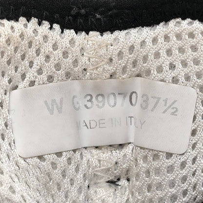 Chanel Velvet Calfskin Mixed Fibers CC Sneakers 37.5 Ivory Black 9 of 12