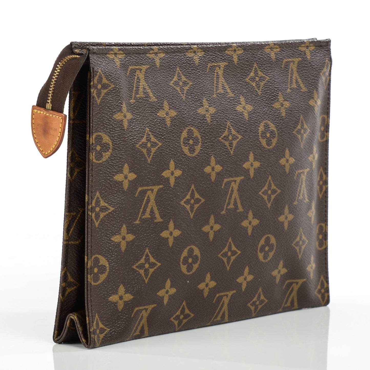 Monogram Poche Toilette 26
