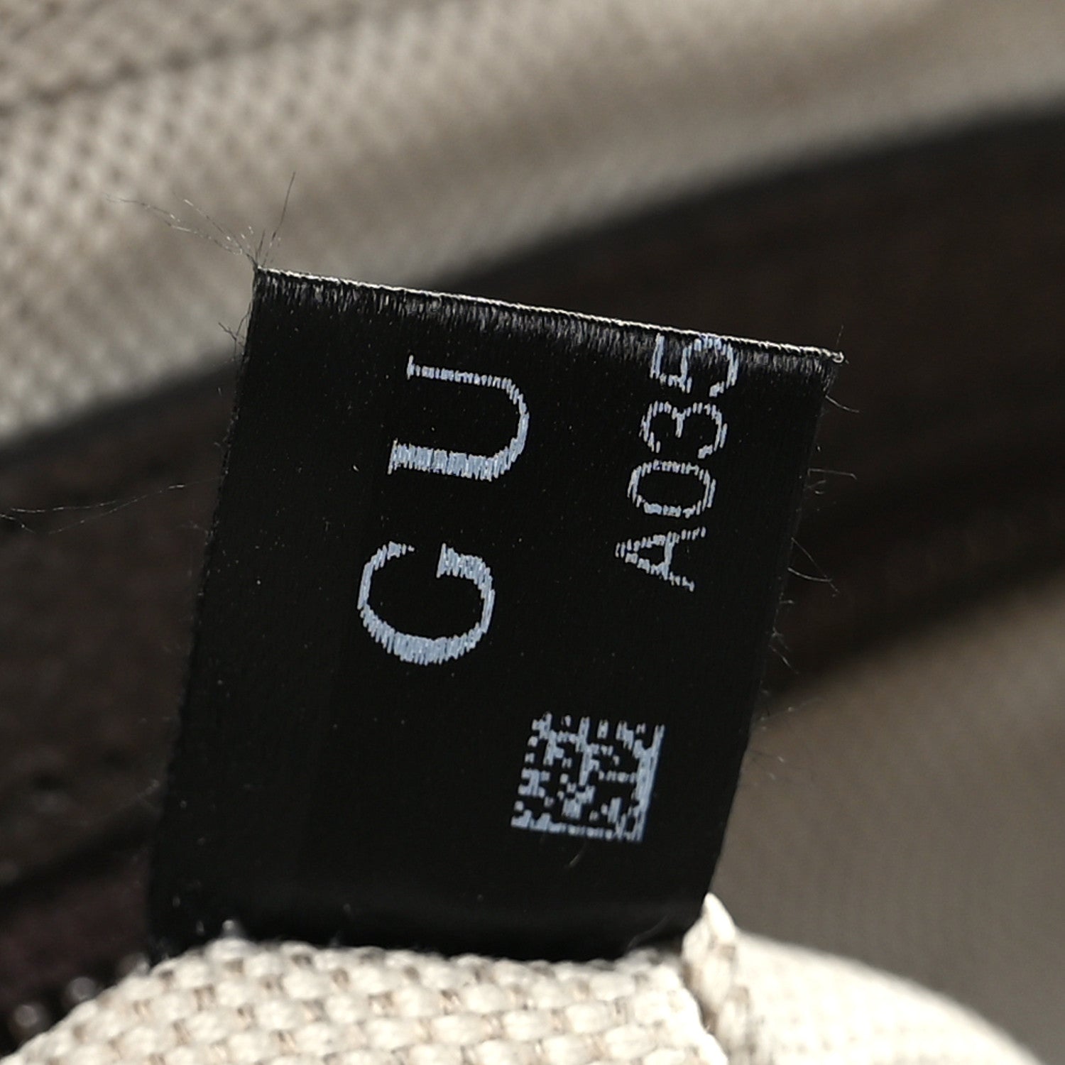 Gucci Textured Dollar Calfskin Gucci 100 Aria Belt Bag 90 36 New Acero Multicolor 7 of 9