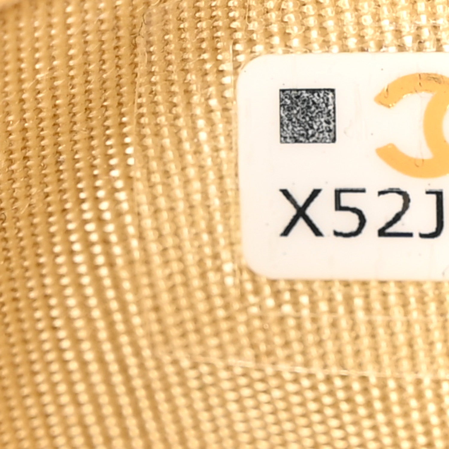Chanel Caviar Quilted Card Holder Yellow 8 of 9