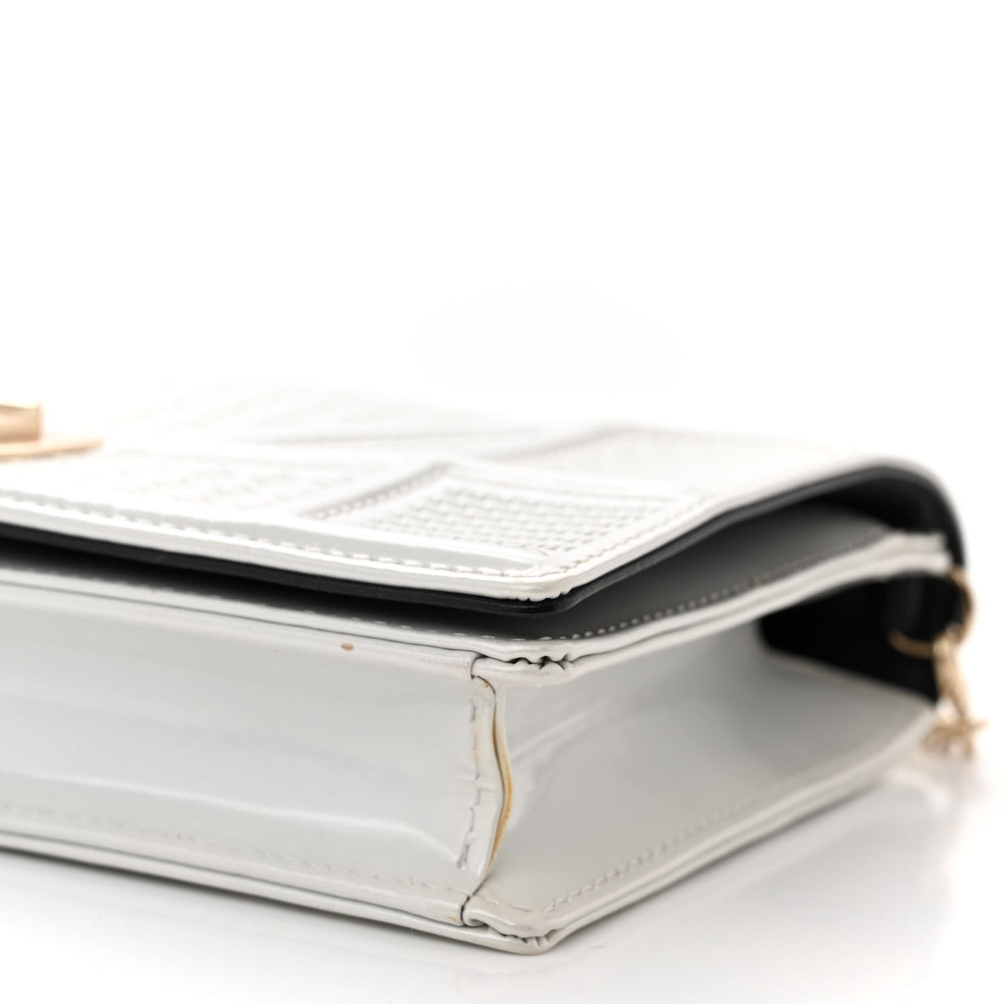 Patent Micro-Cannage Diorama Wallet on Chain Pouch Metallic White