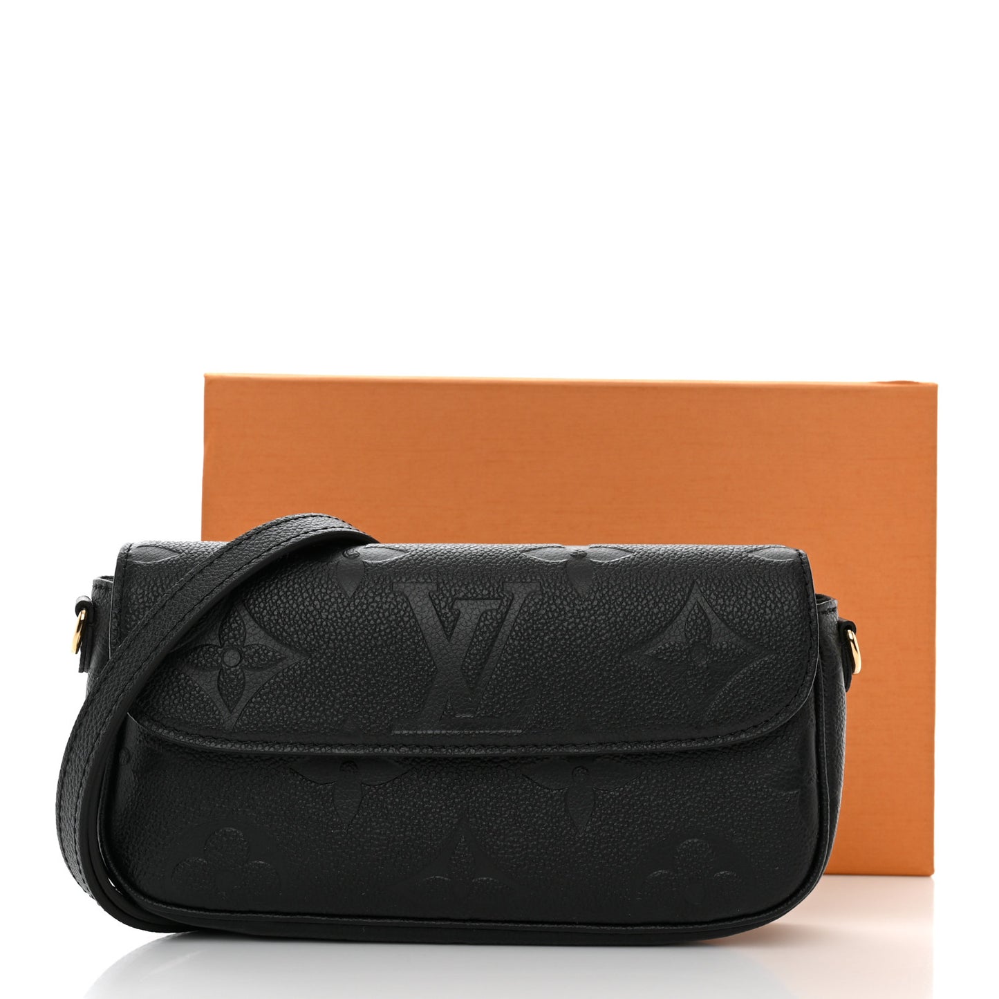 Empreinte Monogram Giant Ivy Wallet On Chain Black
