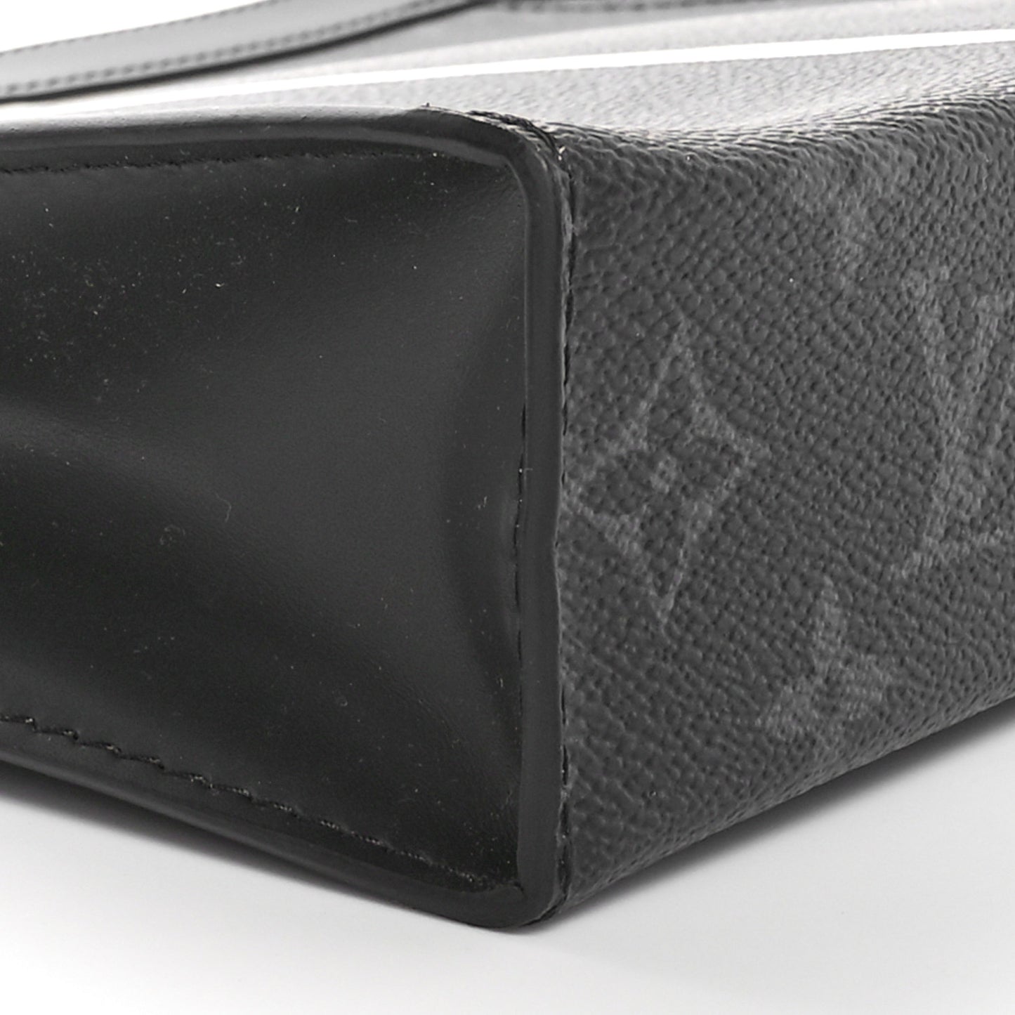 X FUJIWARA Monogram Eclipse Flash Pochette Voyage MM