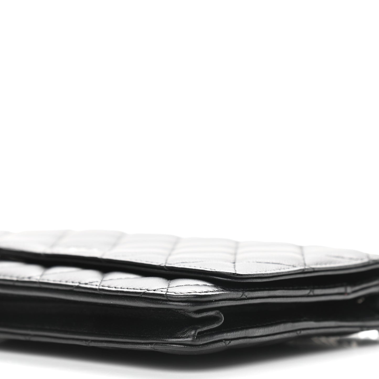 Lambskin Quilted Wallet On Chain WOC Black