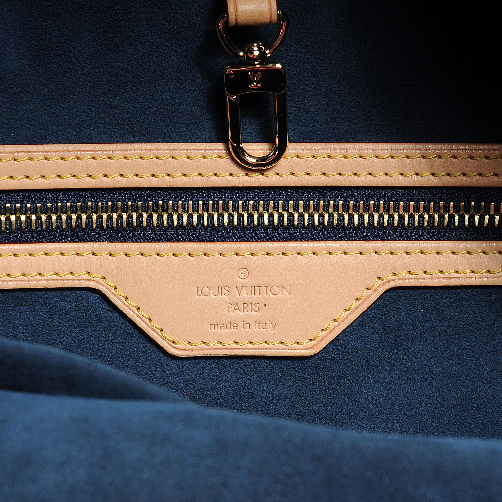 Louis Vuitton Denim Daily GM Gris Blue 6 of 7