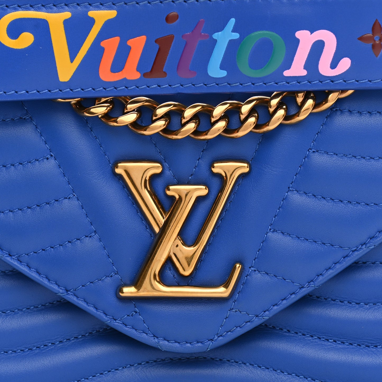 Calfskin New Wave Chain PM Blue Neon