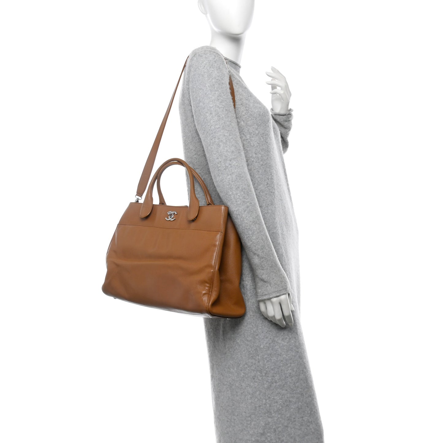 Caviar Medium Cerf Executive Shopper Tote Dark Beige