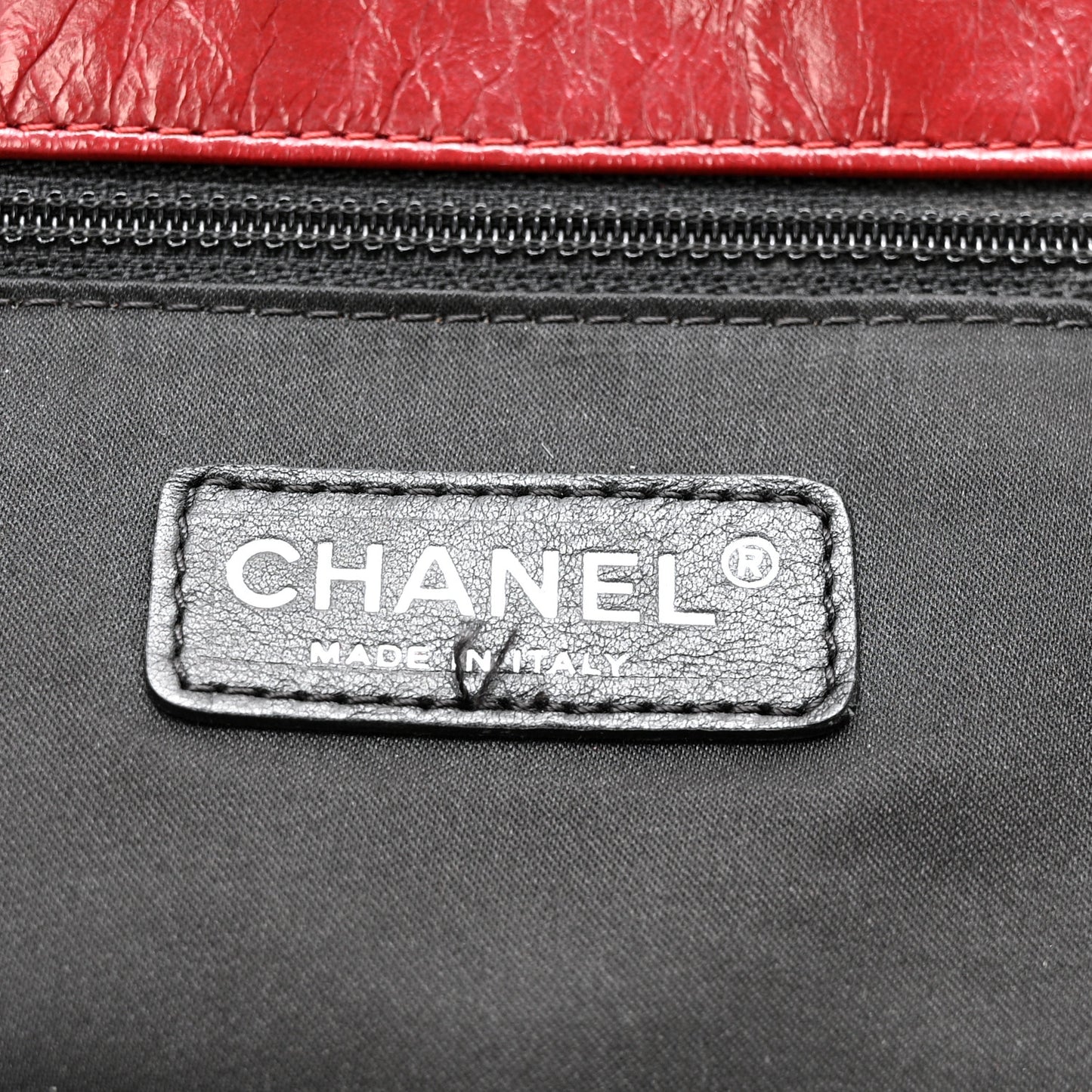 Glazed Calfskin Twisted Maxi Flap Red