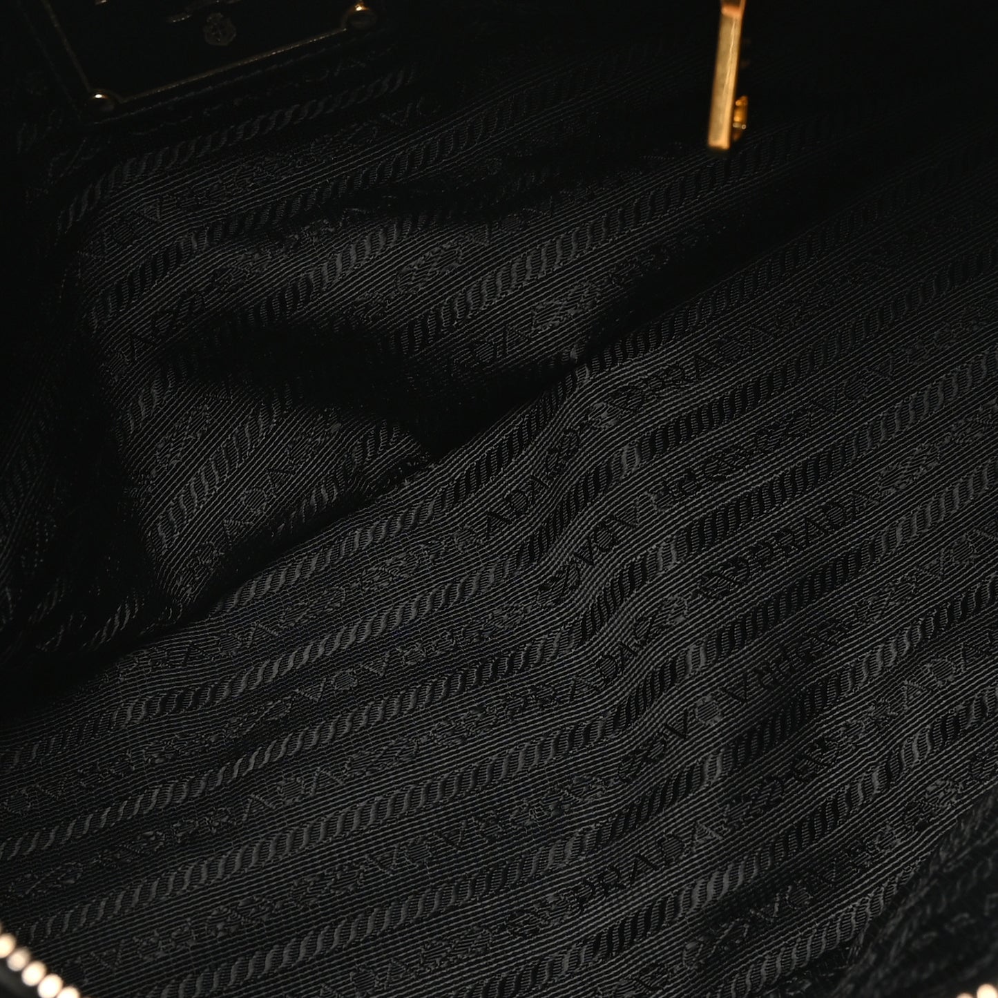 Tessuto Nylon Gaufre Tote Black