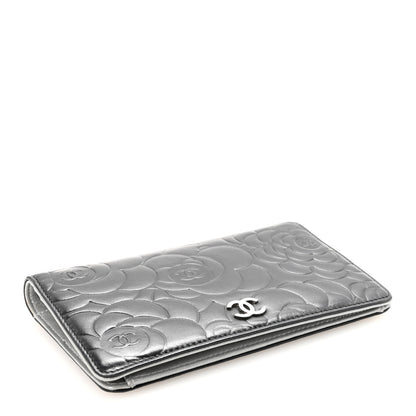 Chanel Lambskin Camellia Embossed Yen Wallet Black 4 of 7