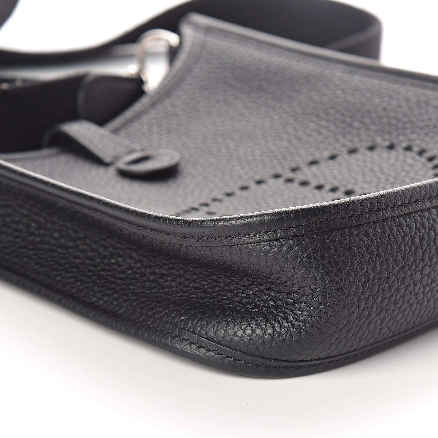 Hermes Taurillon Clemence Evelyne TPM Black 9 of 10