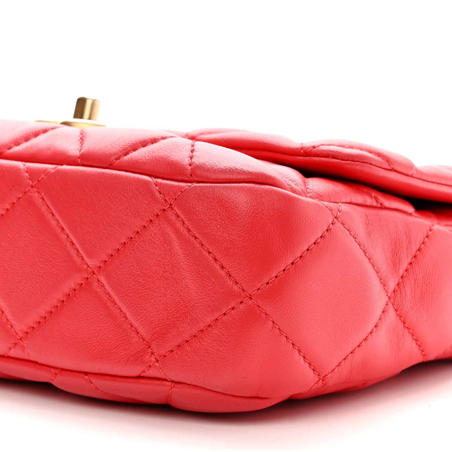 Lambskin Quilted Small Lacquered Chain Flap Red